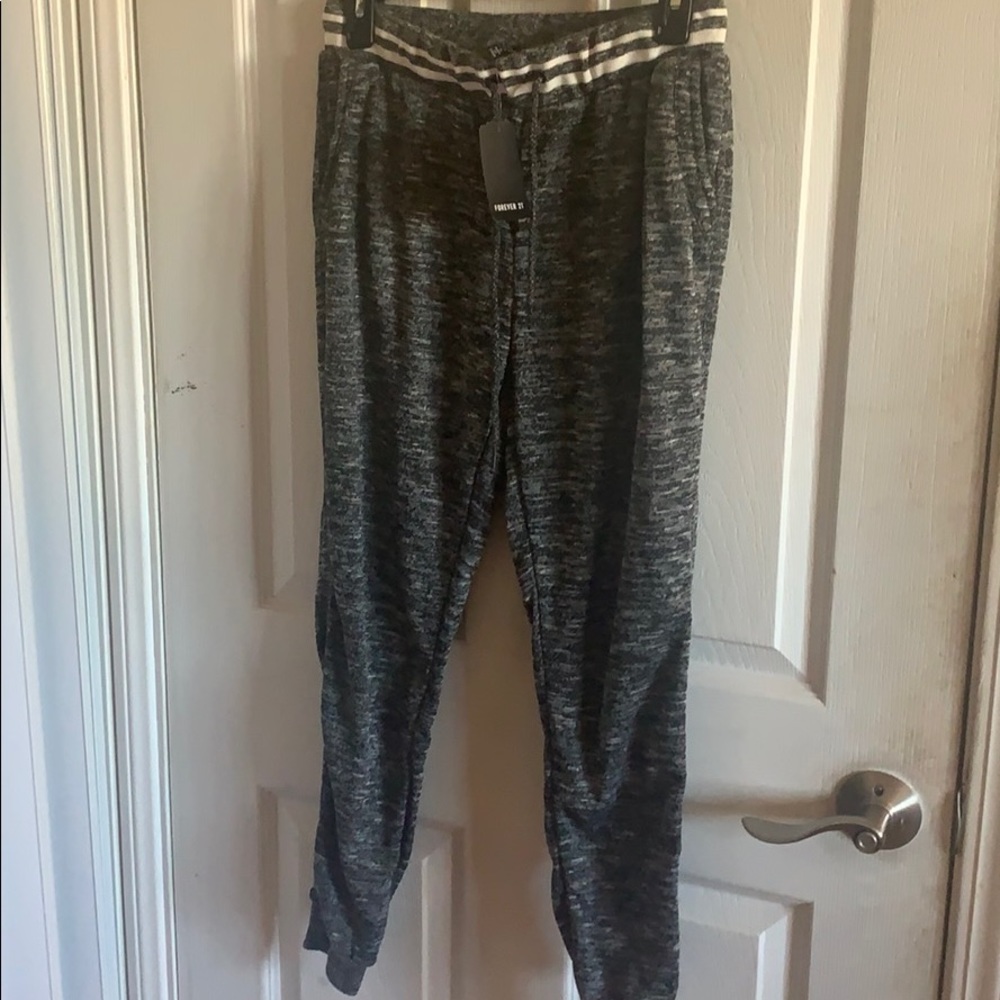 Women’s Joggers
